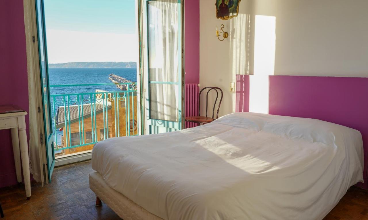 Hotel Peron Marseille Bagian luar foto